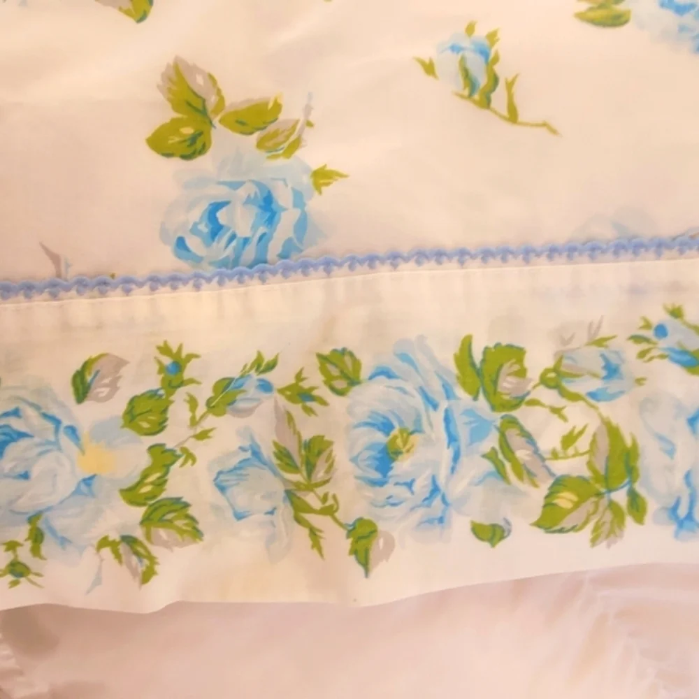 VINTAGE Twin/single Bedding 4pc Combination, Texmade, Cotton/poly Blend - Picture 4 of 15